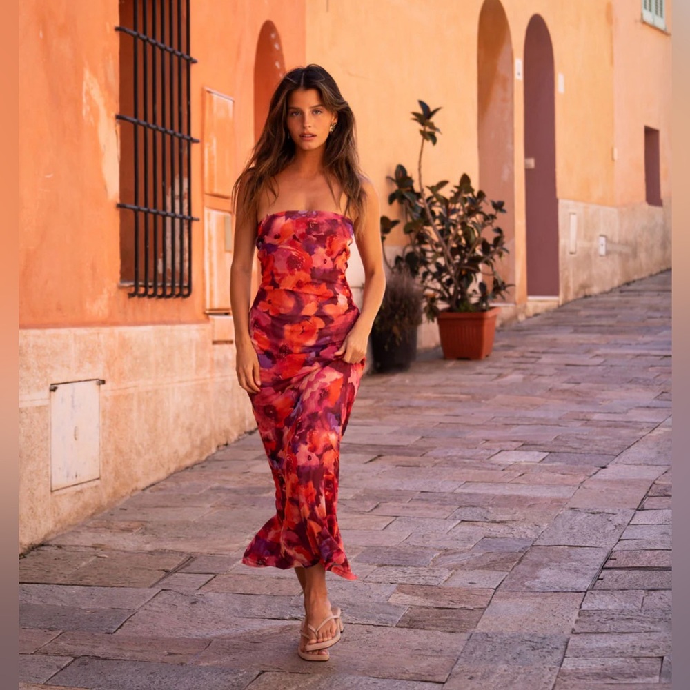 12th Tribe Avani Floral Strapless Maxi Dress